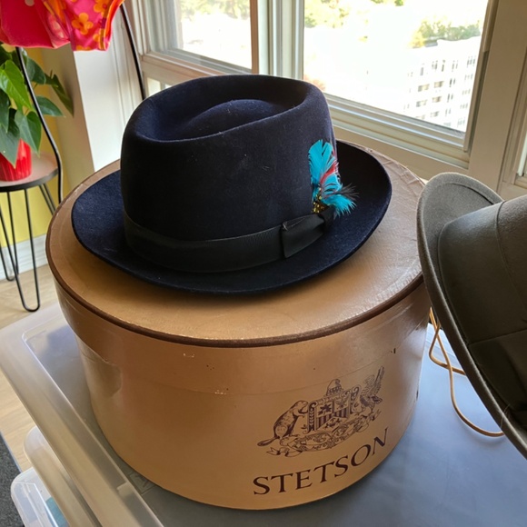 Vintage Biltmore 'Senator' Hats - Picture 2 of 4